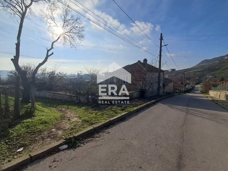 Продава се Къща в Девня - 66 кв.м за 595 €/кв.м - Снимка #1