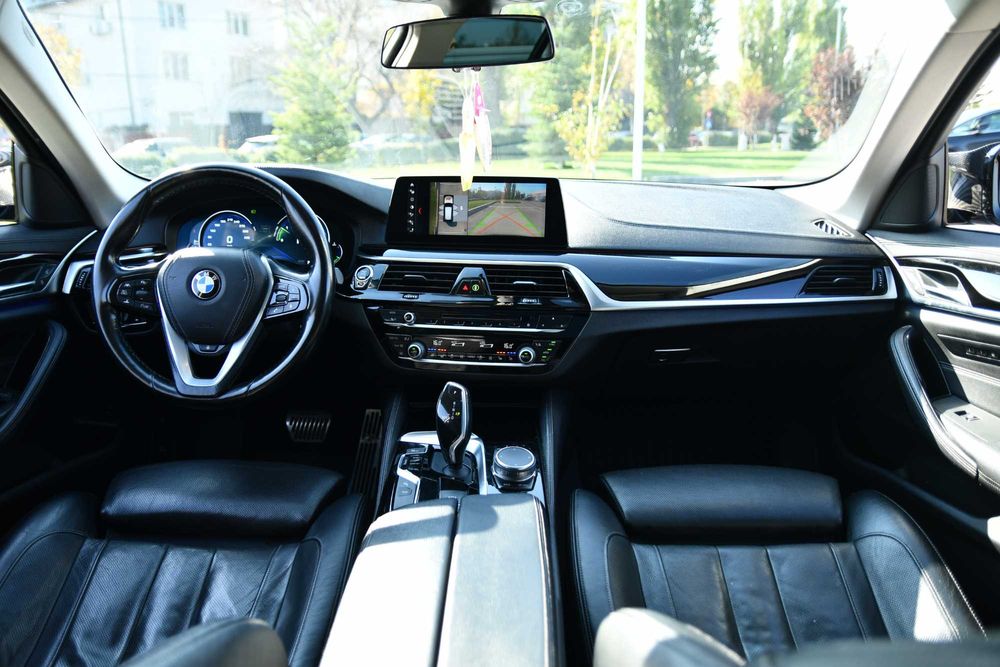 BMW G31 seria 5  520 190 an 2018 Luxury, camere 360, trapa, ventilație