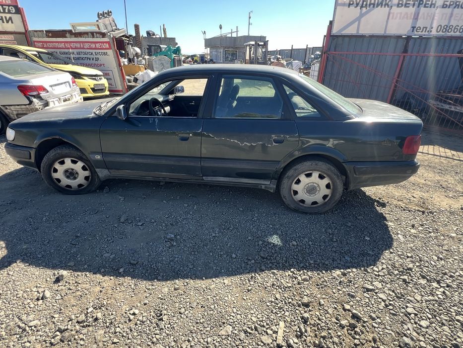 Audi 100  2.5  дизел на части