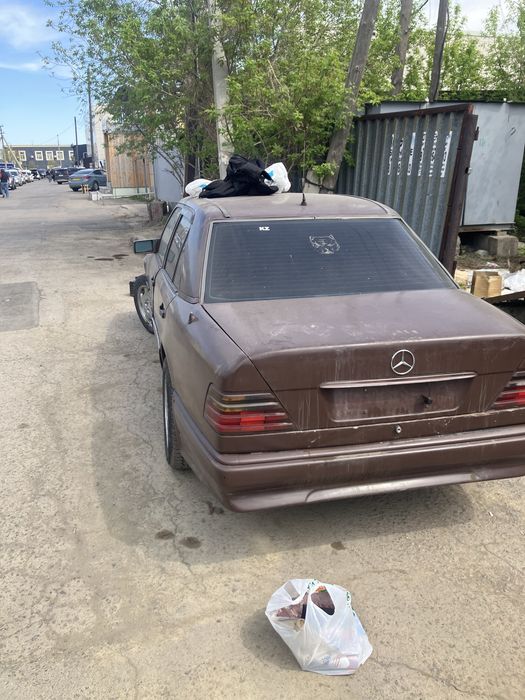 Продам w124 не на ходу