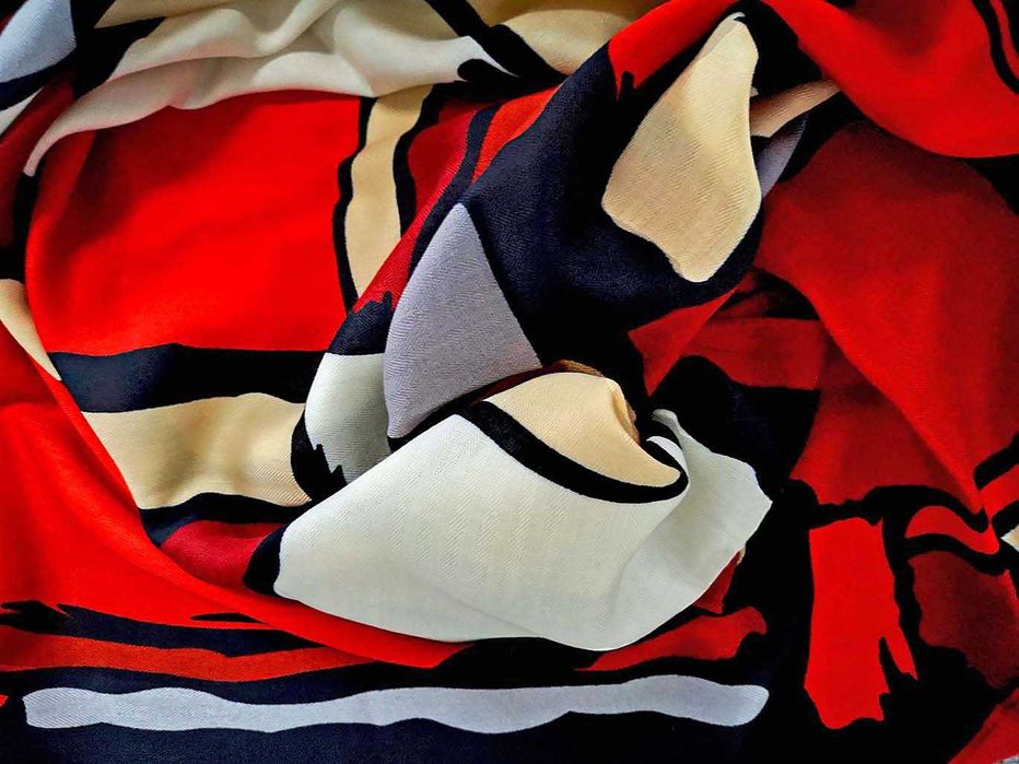 Разкошни дамски нови шалове