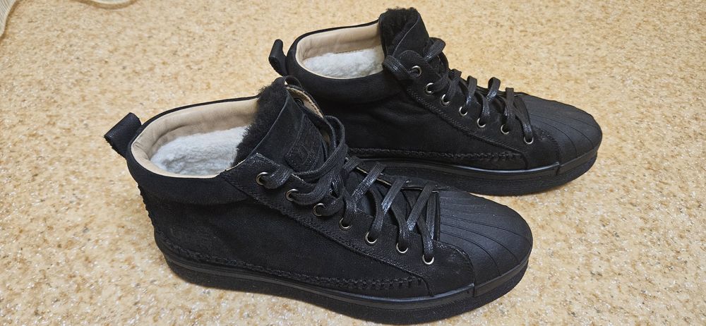 Мужская зимняя обувь.