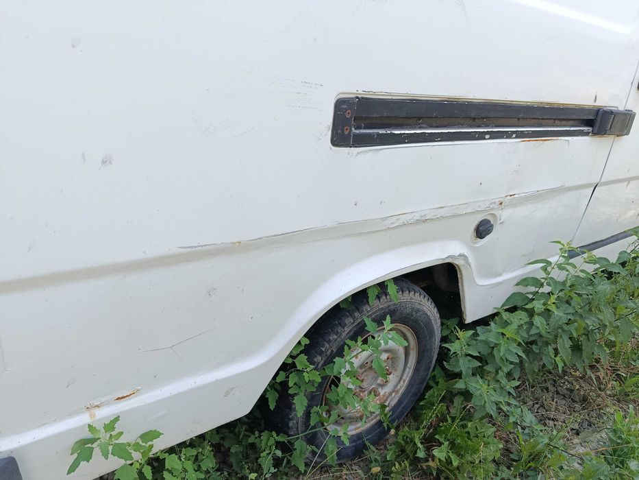 Mercedes Benz T1 208D