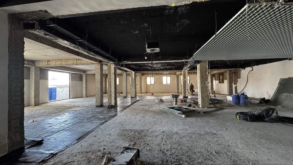 Продается  Помещение  600м2   1 вая линия вдоль дороги Поворот