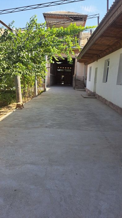 Uy sotiladi !! Gallaorolda joylashgan