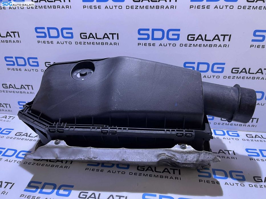 Corp Carcasa Filtru Aer Mercedes W203 Clasa C Class C270 2.7 CDI 2001 - 2007 Cod A6110902301 [AV1286]