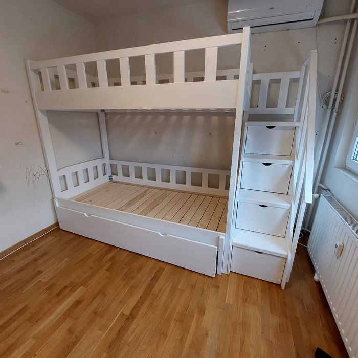 TRANSPORT GRATUIT.Pat etajat din lemn masiv triplu extensibil.Cod 4004