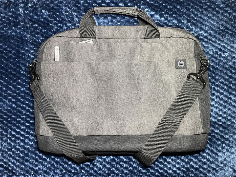 Geantă laptop HP + mouse cadou