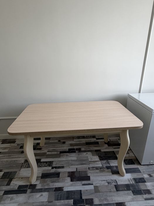 Продам стол б/у 150*80