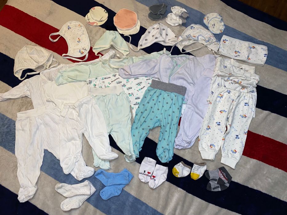 Детские вещи для новорожденного