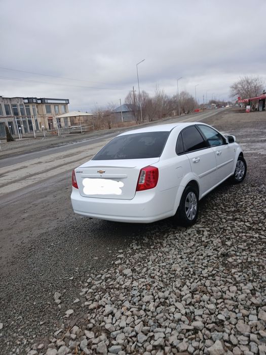 Jentra rangi aq sastayanasi yaxshi