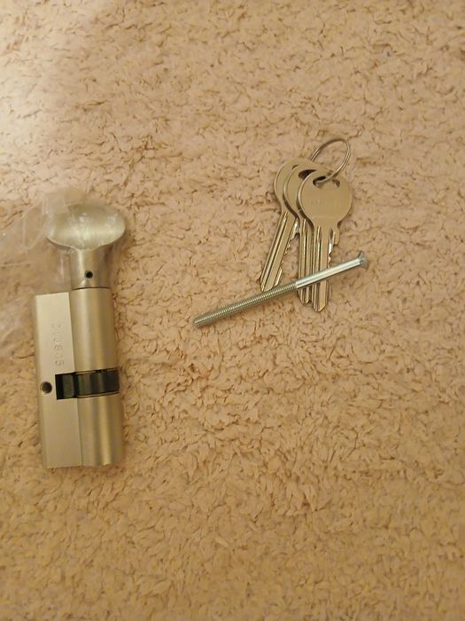 butuc usa intrare pt sus si jos - 68 mm Megadoor reducere 40%