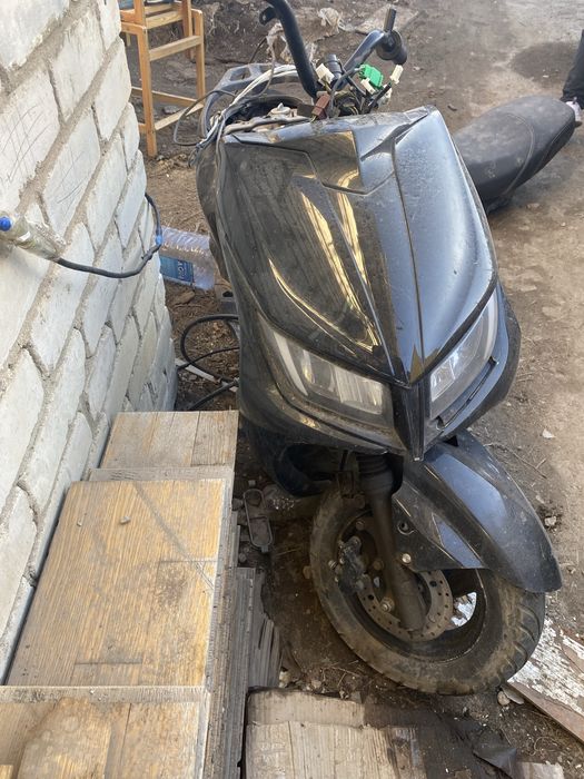 Продам скутер м8