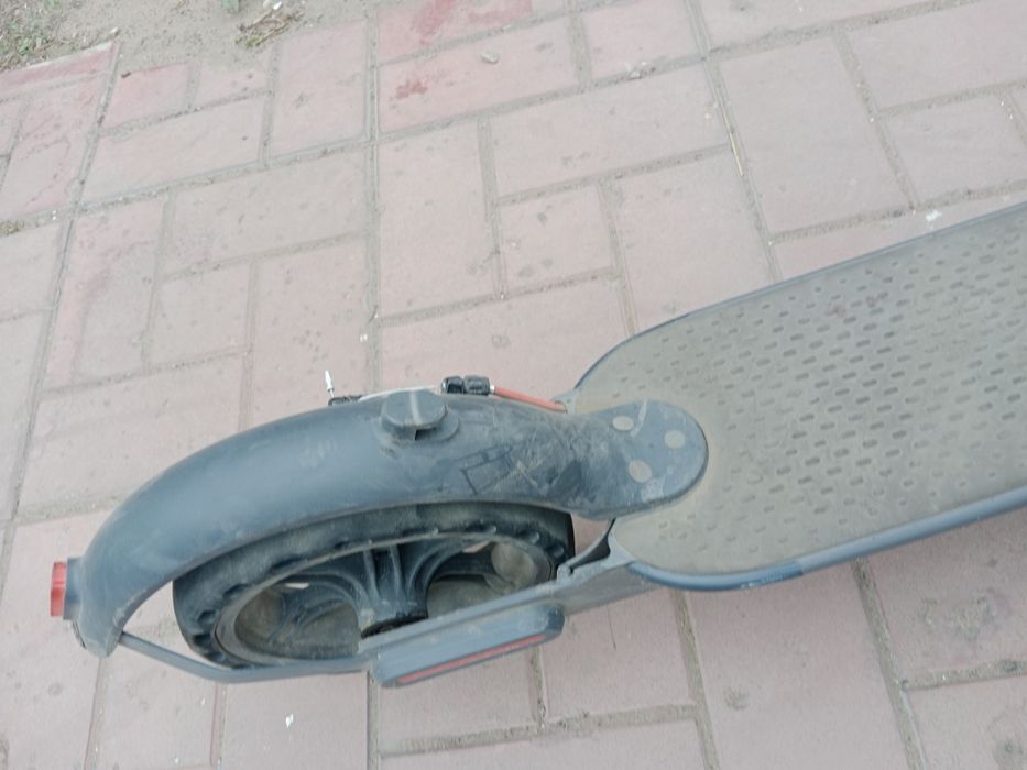 Электросамокат на запчасти.