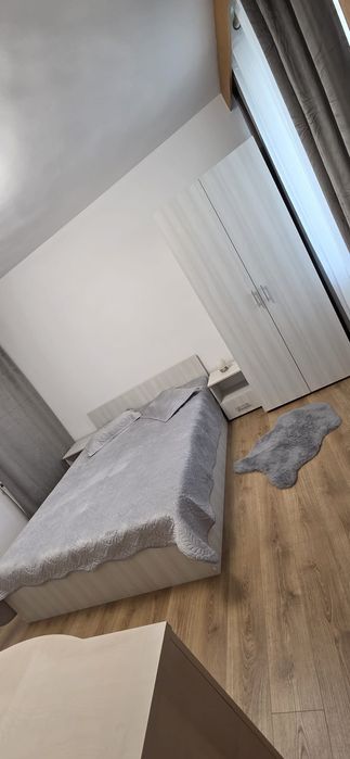Inchiriez apartament 3 camere .Iasi.