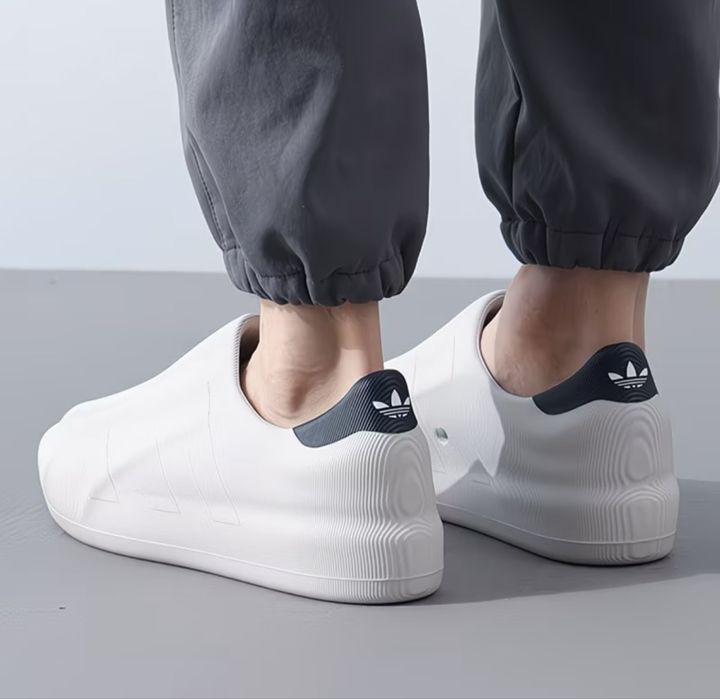 Спортивные Кроссовки Adidas