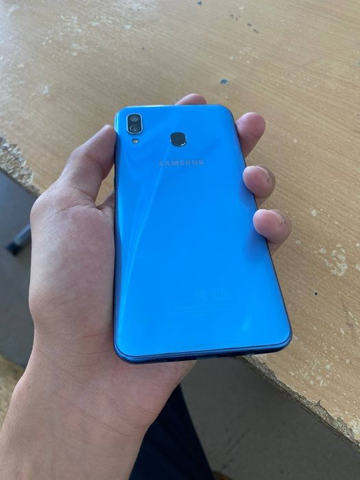 Самсунг а 30 идеал