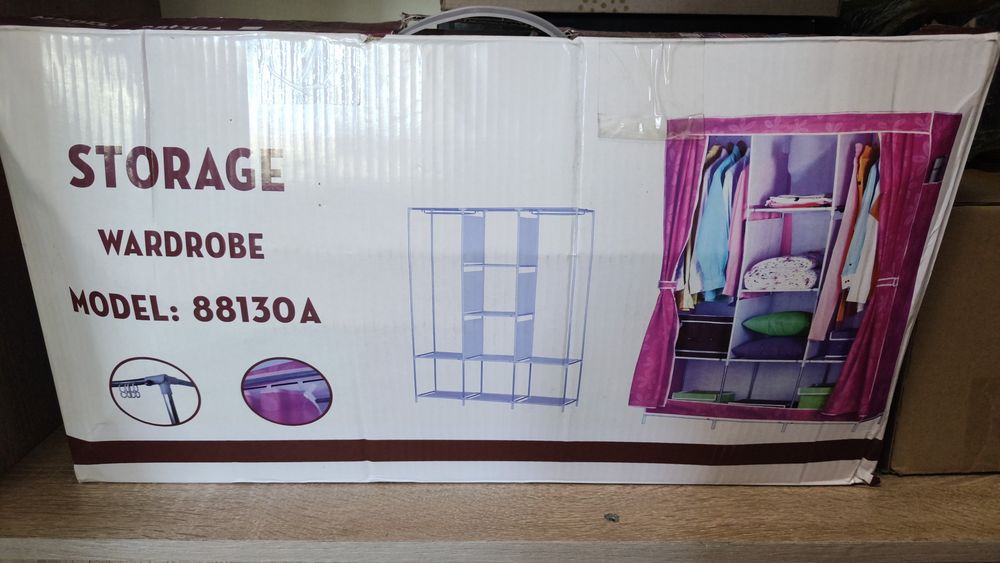 Продам Одежды хранения