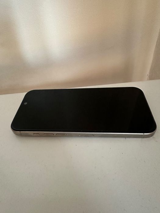 iPhone 16 256gb Б/У