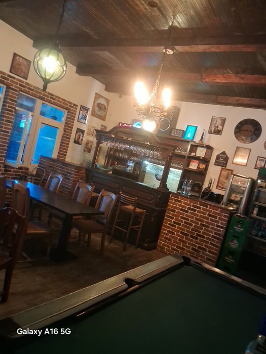 Spatiu comercial (restaurant cu sala de evenimente si magazin)la cheie.
