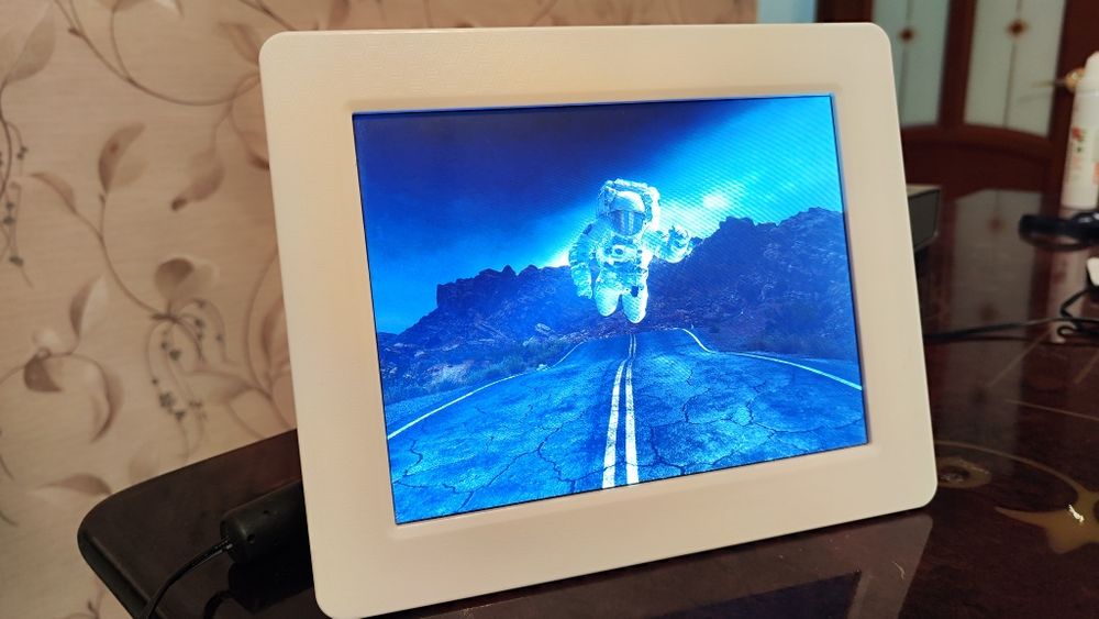 Электронная фоторамка