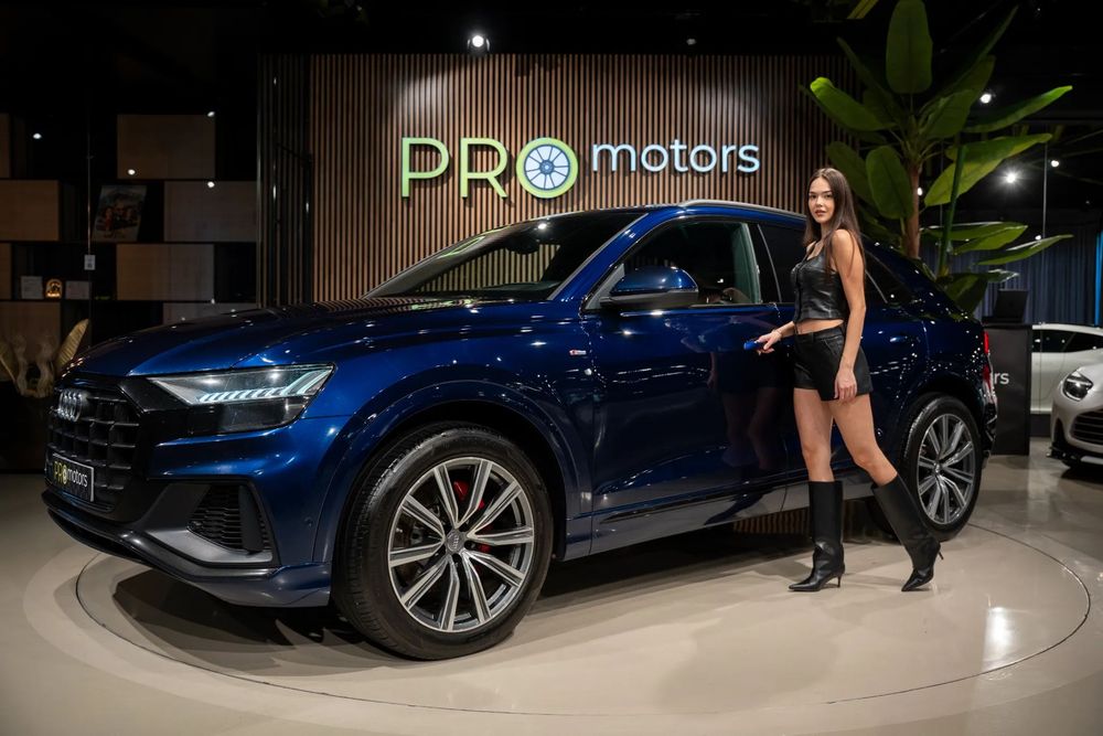 Audi Q8