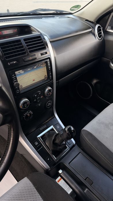 Suzuki Grad Vitara An 2009 1.9D 129Cp 4x4 La buton ‼️Rar Efectuat‼️Limited Navi/Klima/Trapă