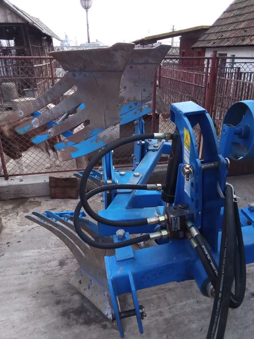 Tractor U445 De vanzare