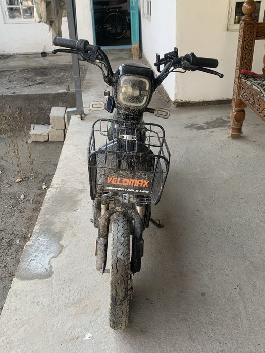 Skuter sotiladi srochna