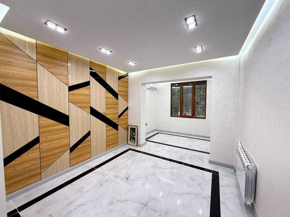 Продаётся помещение 100м2 Ор-р: Паркентский, Vip Brand магазин