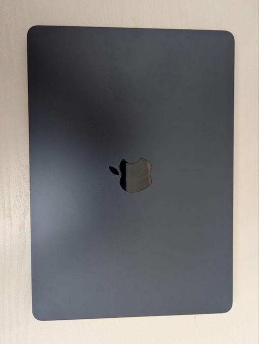 MacBook air M2 256gb