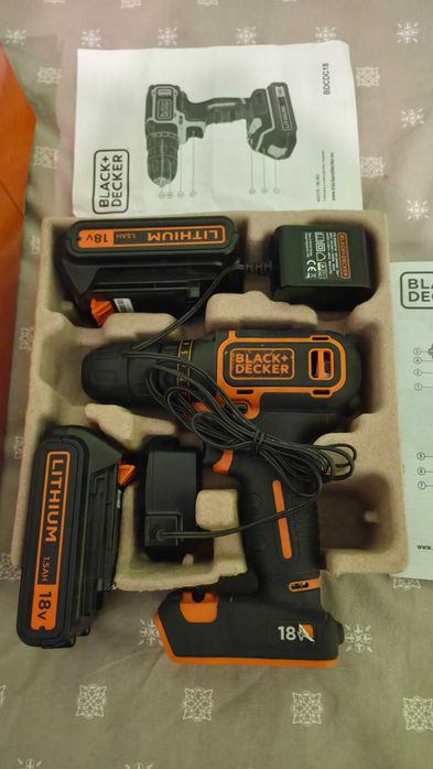 Surubelnita electrica Black Decker BDCDC18 cu 2x acumulatori
