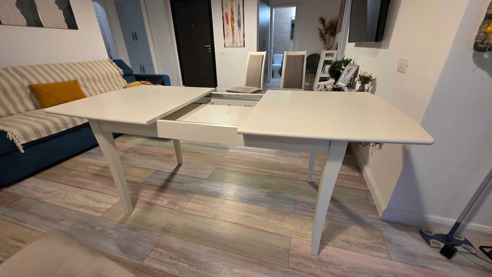 masa alba MDF  extensibila pana la 10 persoane