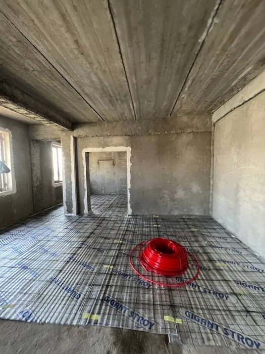 Продается кв 200 м2  новостройка  Ю.Абад 18