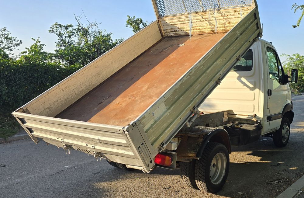 8500E Renault Master Mascott Nu Iveco 3,0Dci 120cp 6trepte Basculabil pe Cutie pe 3 parti Basculanta Bascula  Cat B  Obloane Aluminiu SCHIMB CU TOYOTA