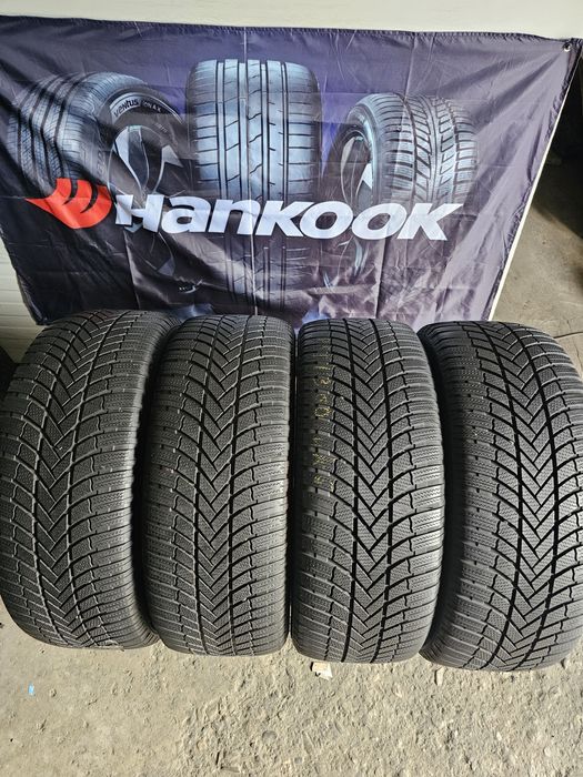 4 anvelope iarna 235 55 19 Bridgestone 2022