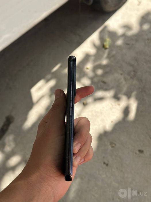 Samsung s22 8/256