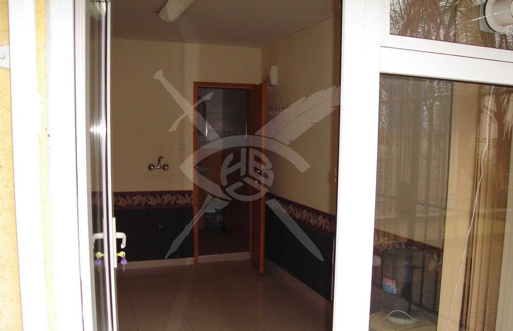 Продава се Едностаен апартамент в Бургас, Възраждане - 20 кв.м за 1850 €/кв.м - Снимка #1