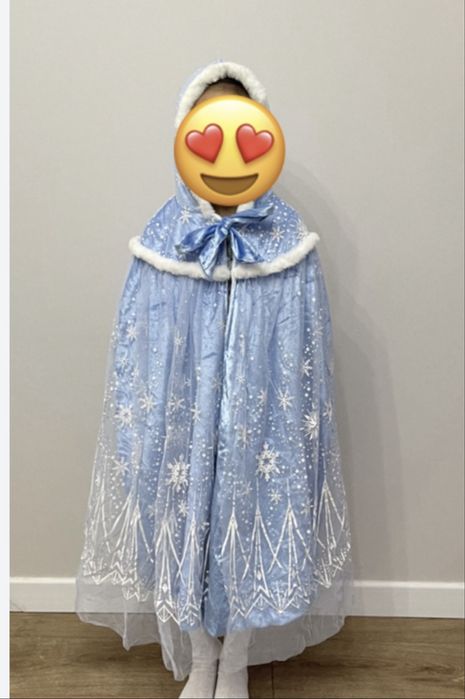 Розовое платья на девочку