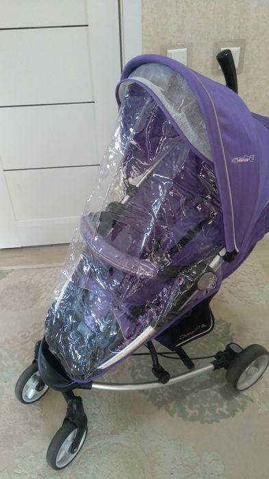 Коляска прогулочная Quatro Valencia