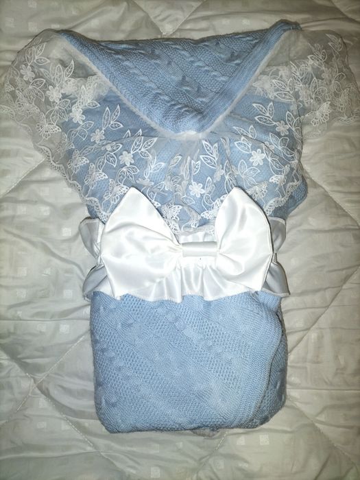 Продам конверт на выписку