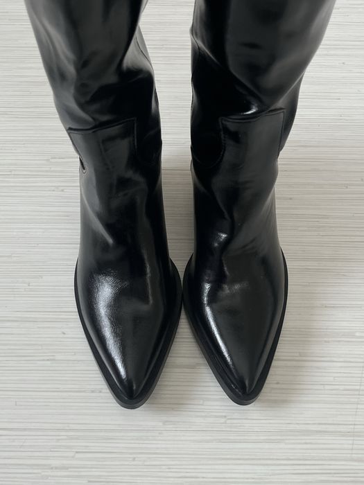 Казаки  под Zara