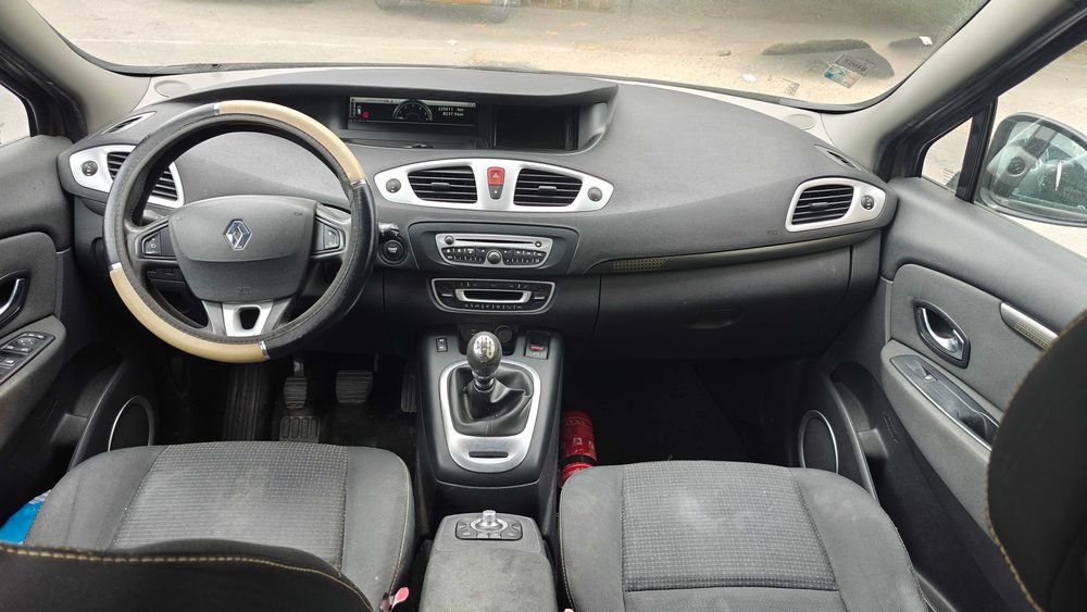 Renault Megane Scenic 2010