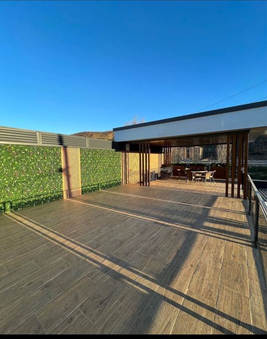 Дача в Чарваке «Бочка»(OLIGARCH) Посуточно аренда Есть компьютер