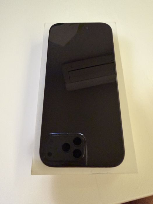 Iphone 15 pro 256 Black Titanium