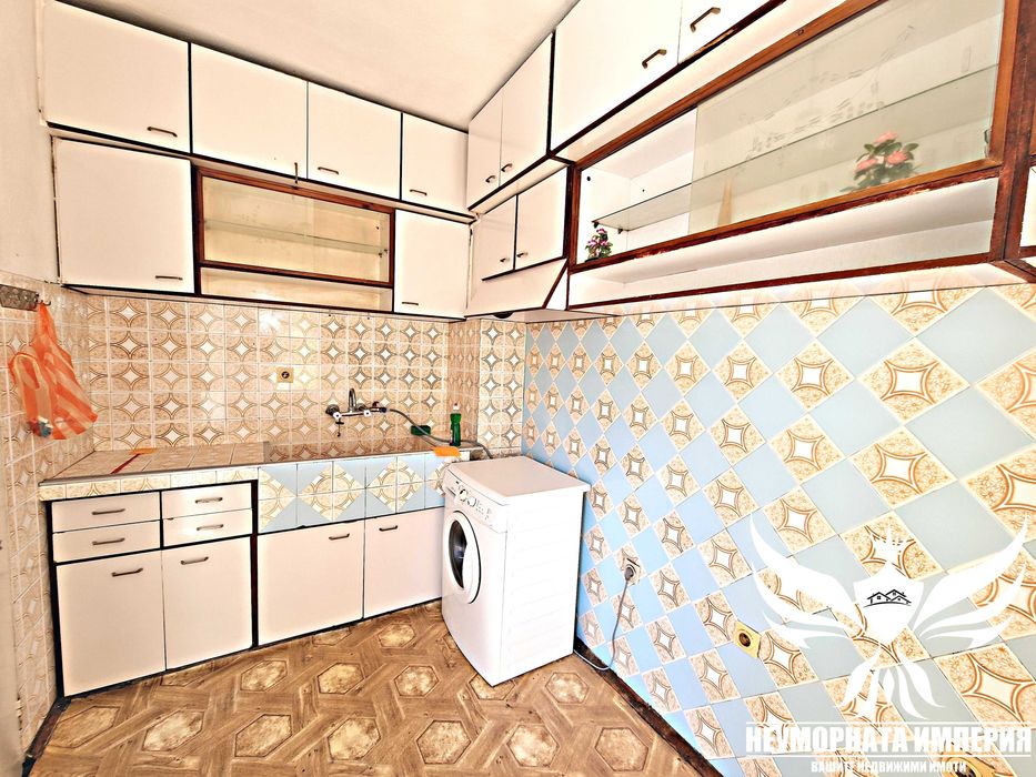 Дава се под наем Четиристаен апартамент в Асеновград - 105 кв.м за 354.96 € - Снимка #15