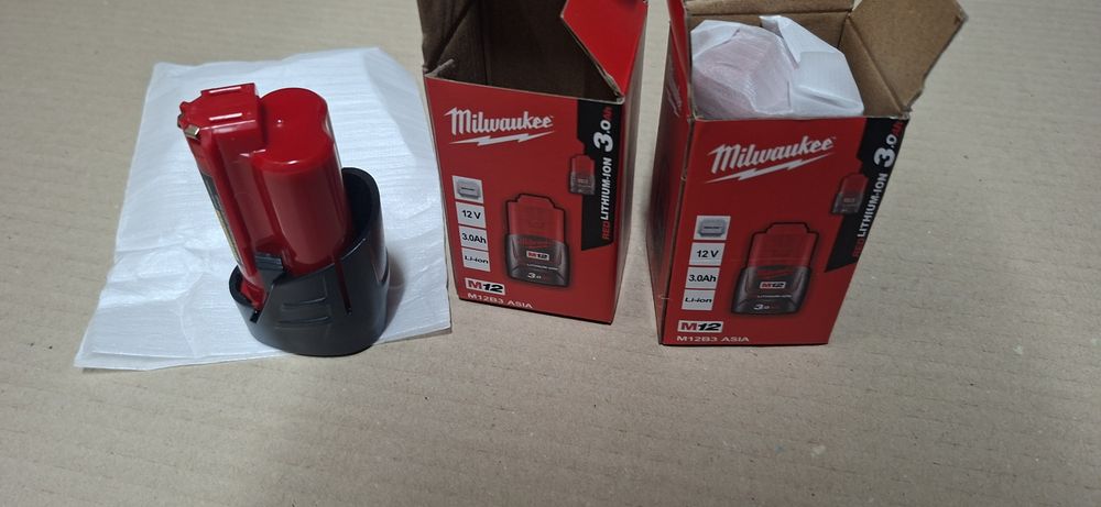 Milwaukee acumulator 3 ah