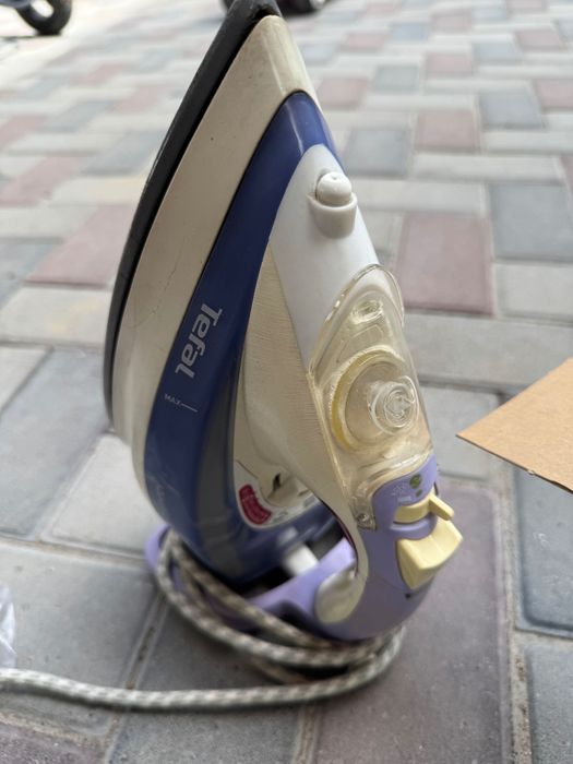 Утюг Tefal продам
