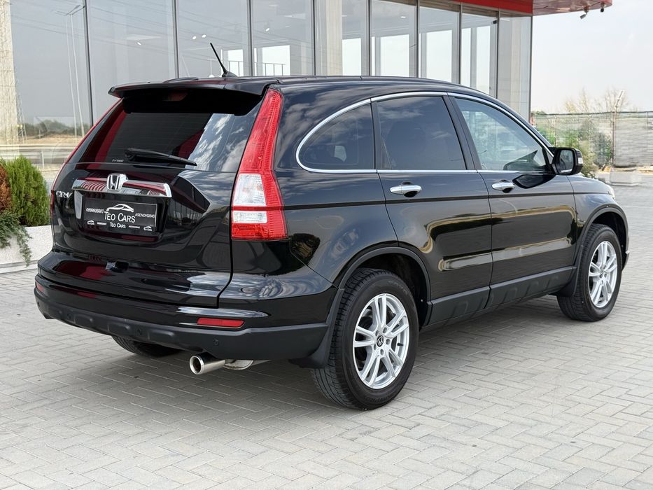 Honda CR-V 2.0i-VTEC 150к.с FACELIFT / 4X4 / FULL SERVICE