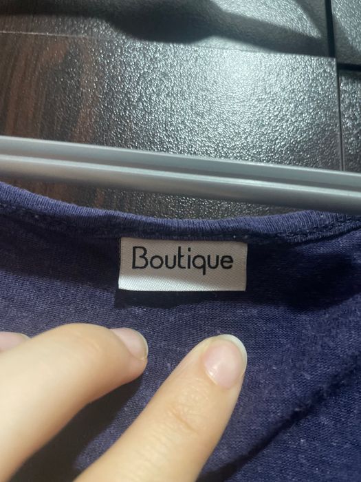 5 дамски тениски и блузи (H&M, Boutique) – Размери S, M, L,XXL